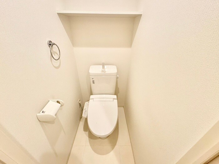 物件内観写真14　(トイレ)