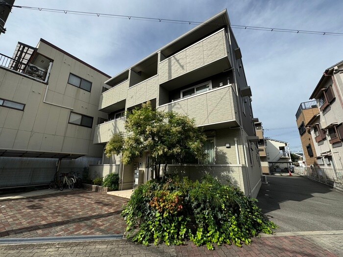 物件外観写真1　(外観写真)