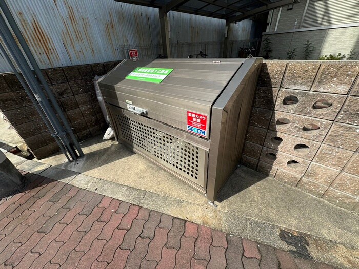 物件外観写真6　(建物設備)