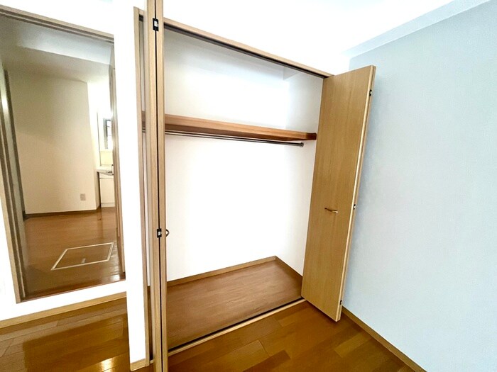 物件内観写真10　(収納)