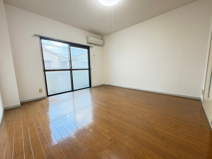 物件内観写真15　(居室)