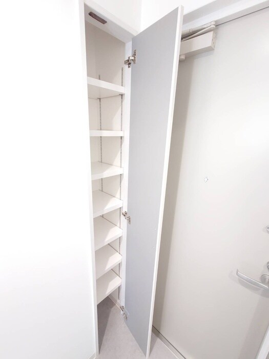 物件内観写真18　(靴箱)