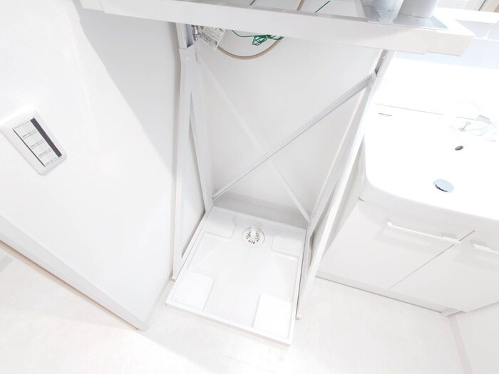 物件内観写真21　(洗濯機置場)