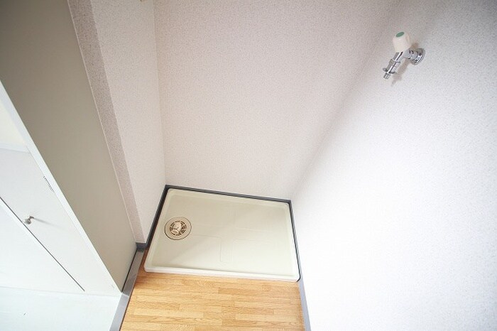 物件内観写真20　(洗濯機置場)