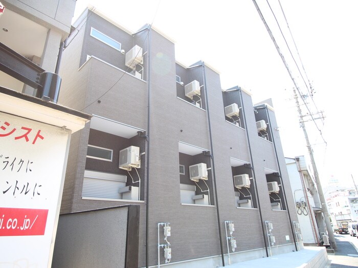 物件外観写真2　(外観写真)