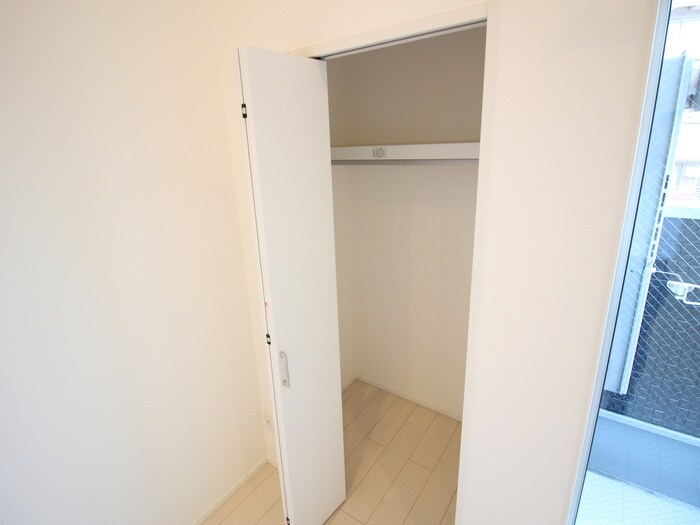 物件内観写真9　(収納)