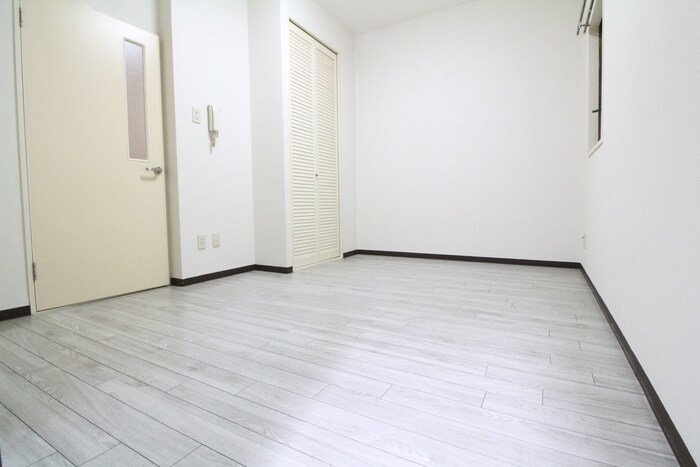 物件内観写真14　(居室)