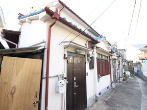 高鷲３丁目貸家外観写真