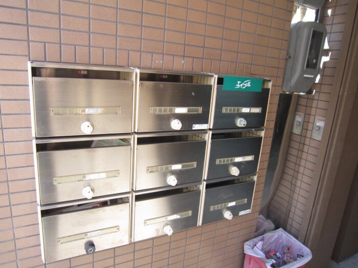 物件外観写真6　(建物設備)