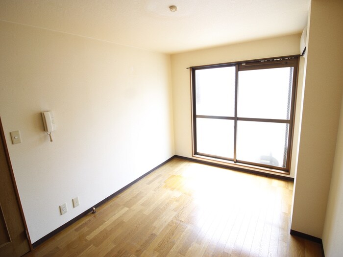 物件内観写真18　(居室)