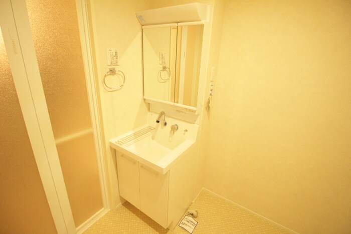 物件内観写真13　(洗面)