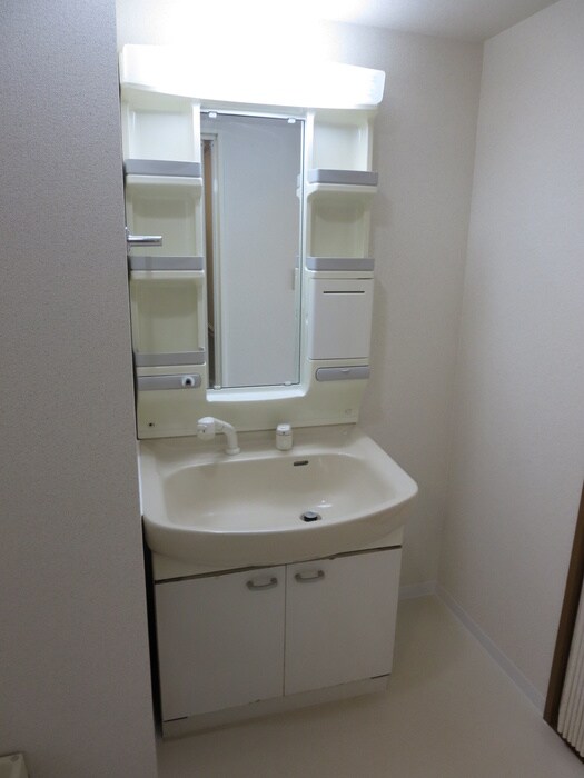 物件内観写真13　(洗面)