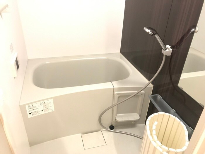 物件内観写真12　(バス／シャワールーム等)