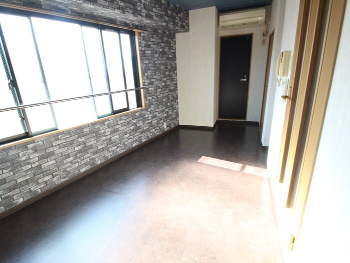 物件内観写真5　(居室)