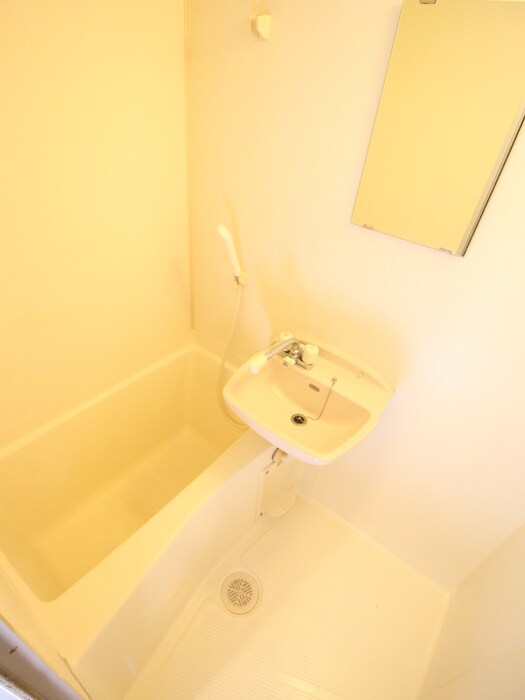 物件内観写真8　(バス／シャワールーム等)