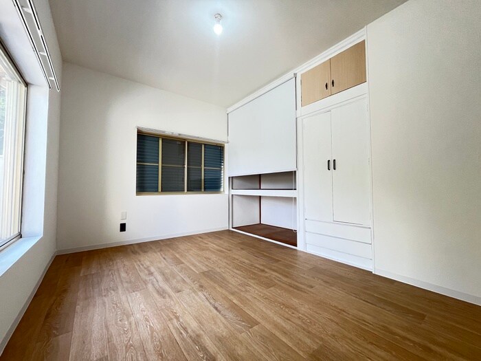 物件内観写真16　(居室)