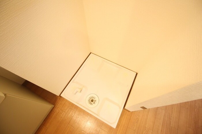 物件内観写真19　(洗濯機置場)