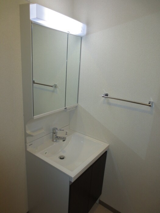 物件内観写真12　(洗面)