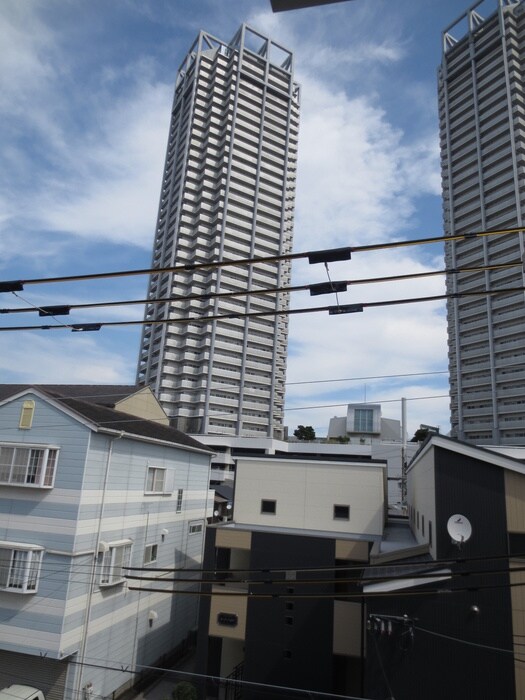 物件内観写真15　(室内からの展望)