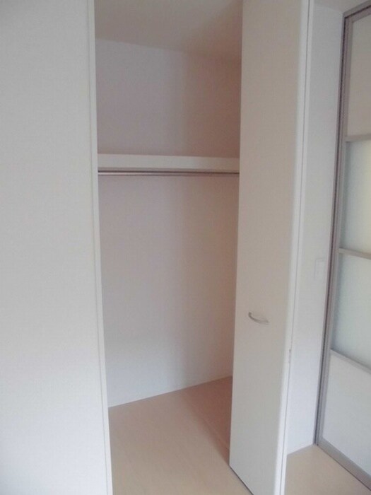 物件内観写真16　(収納)