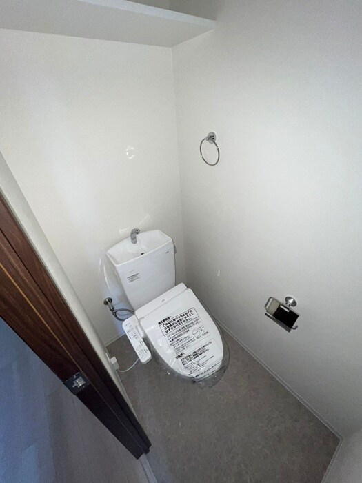 物件内観写真10　(トイレ)
