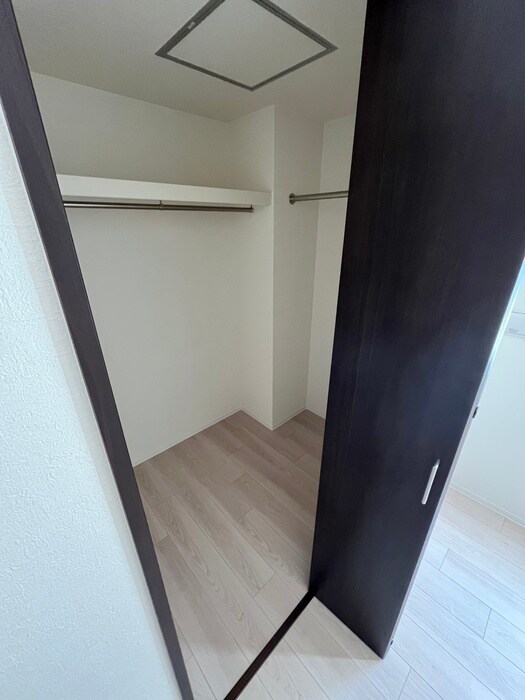 物件内観写真17　(収納)