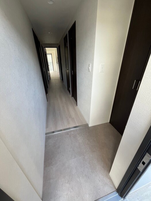 物件内観写真19　(玄関)