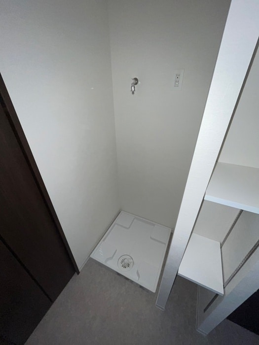 物件内観写真22　(洗濯機置場)