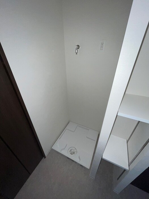 物件内観写真22　(洗濯機置場)