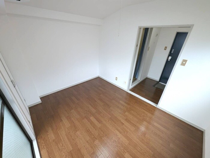 物件内観写真16　(居室)