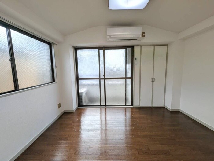 物件内観写真17　(居室)