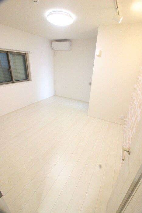 物件内観写真18　(居室)