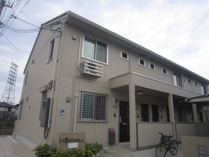 物件外観写真1　(外観写真)