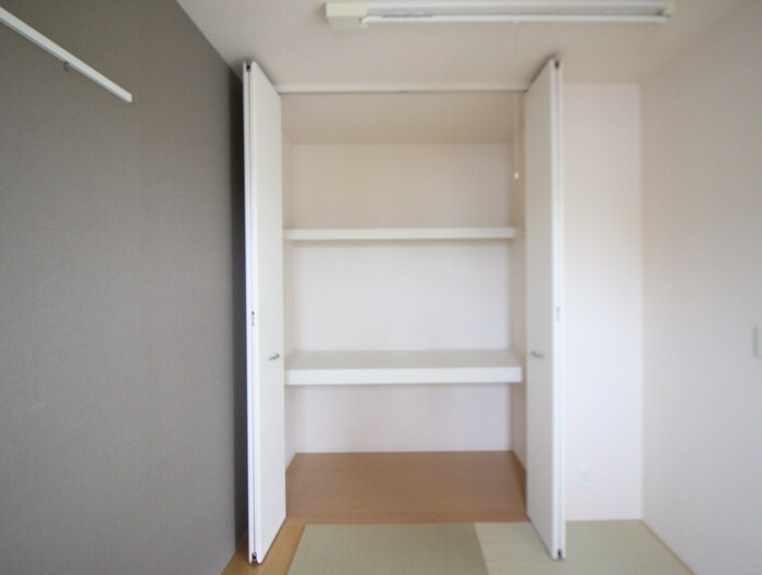 物件内観写真7　(収納)