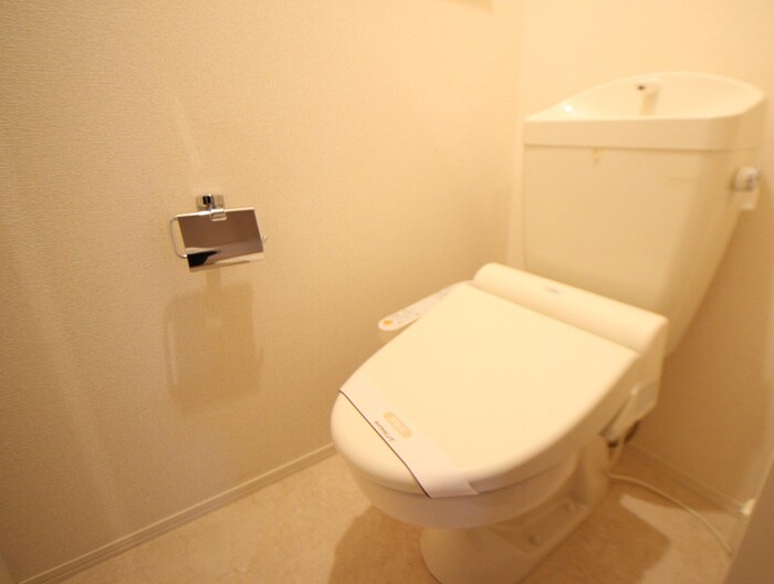 物件内観写真10　(トイレ)