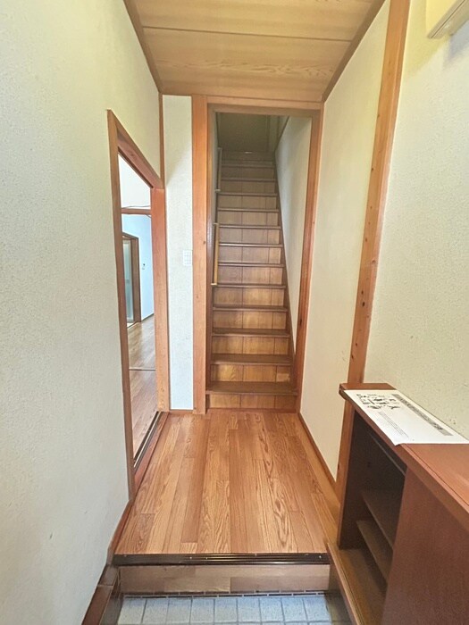 物件内観写真18　(廊下)