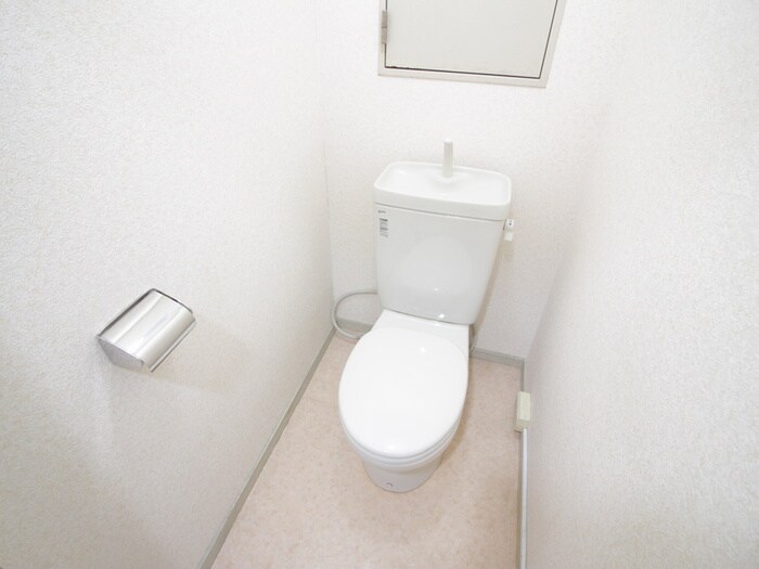 物件内観写真8　(トイレ)