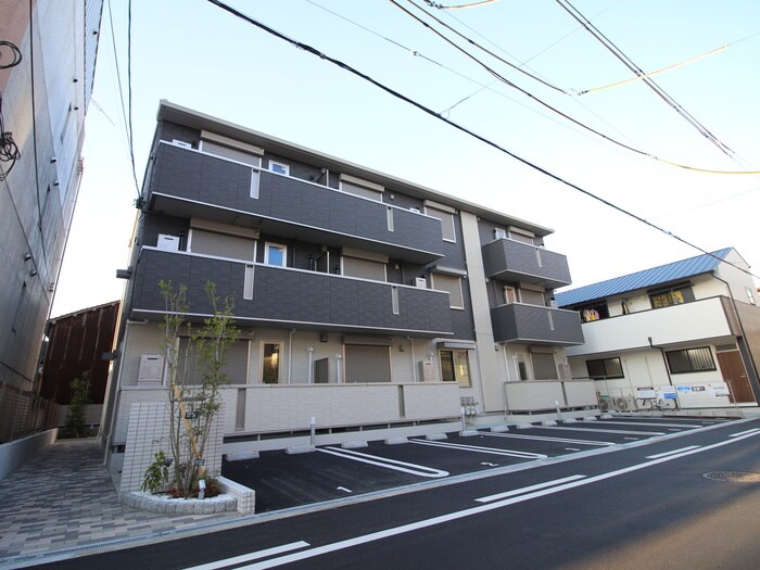 物件外観写真1　(外観写真)