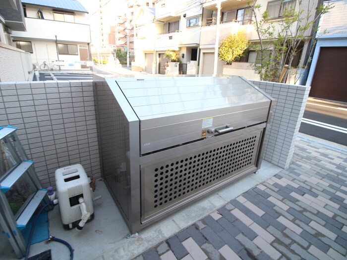 物件外観写真6　(建物設備)