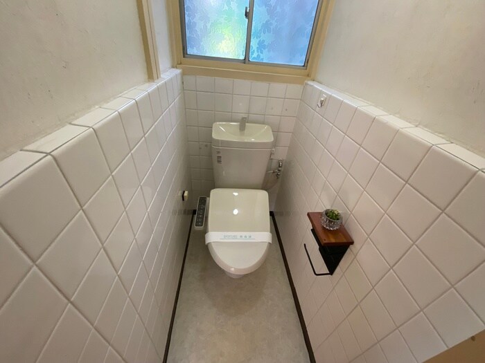 物件内観写真16　(トイレ)