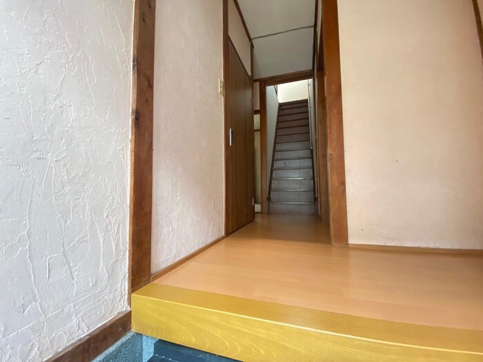 物件内観写真19　(廊下)