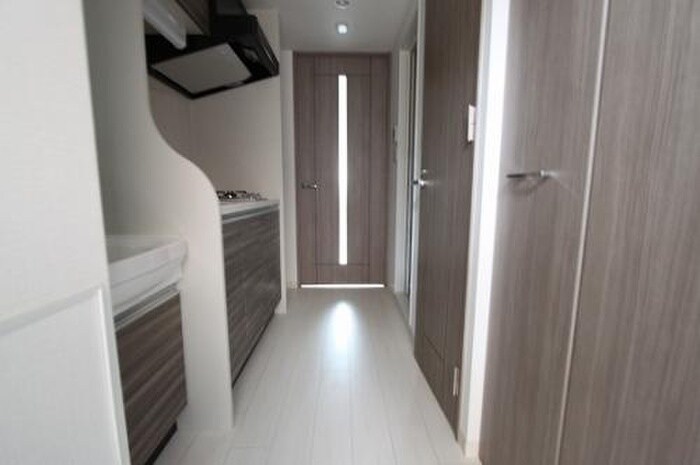 物件内観写真6　(廊下)