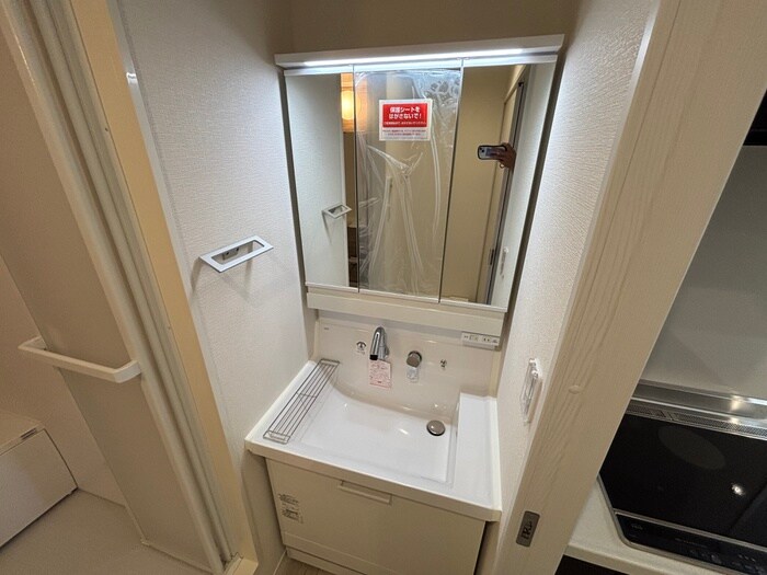 物件内観写真9　(洗面)