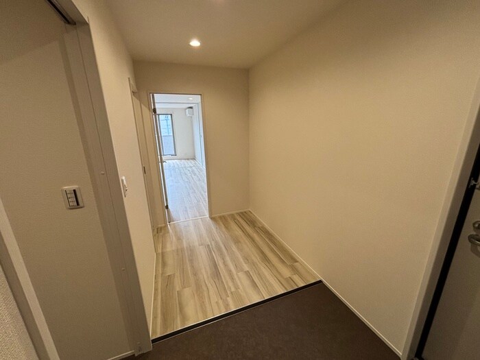 物件内観写真17　(廊下)