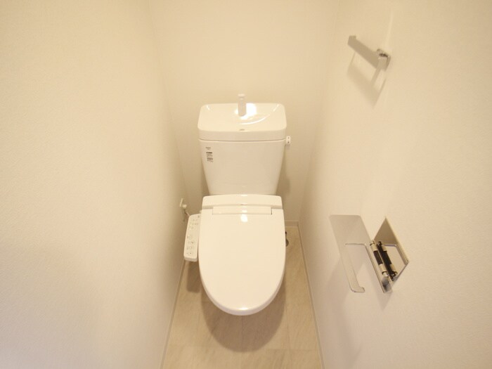 物件内観写真11　(トイレ)