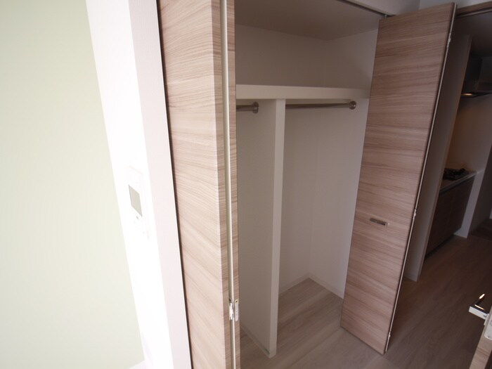 物件内観写真18　(収納)