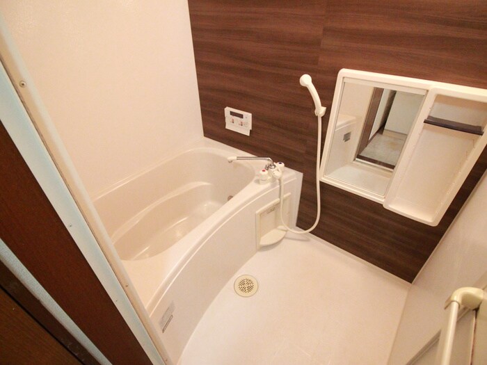 物件内観写真9　(バス／シャワールーム等)