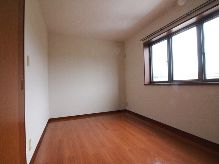 物件内観写真18　(居室)