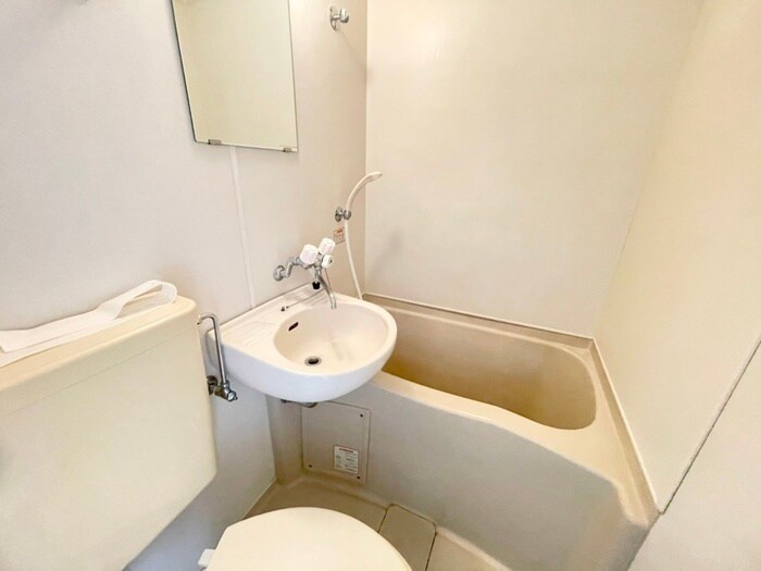 物件内観写真12　(バス／シャワールーム等)