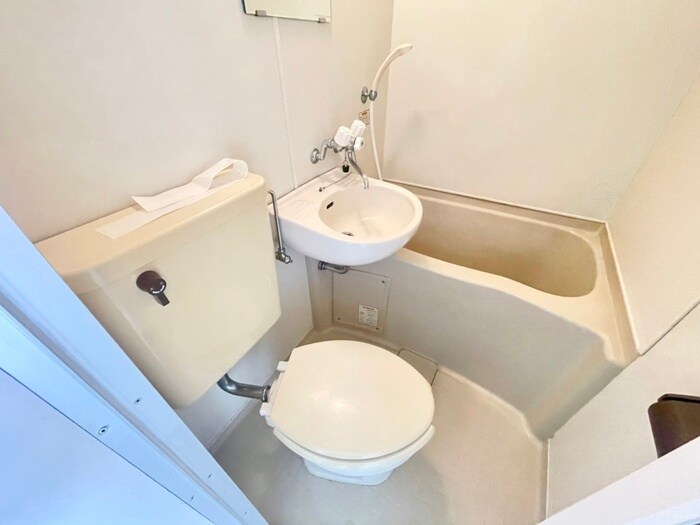 物件内観写真13　(トイレ)